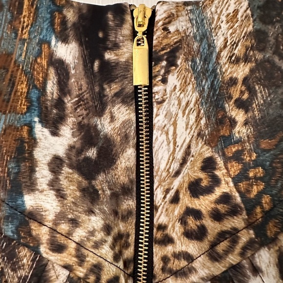 Jennifer Lopez Sleeveless Fit and Flare Scuba Cocktail Dress Leopard Print - Picture 11 of 15